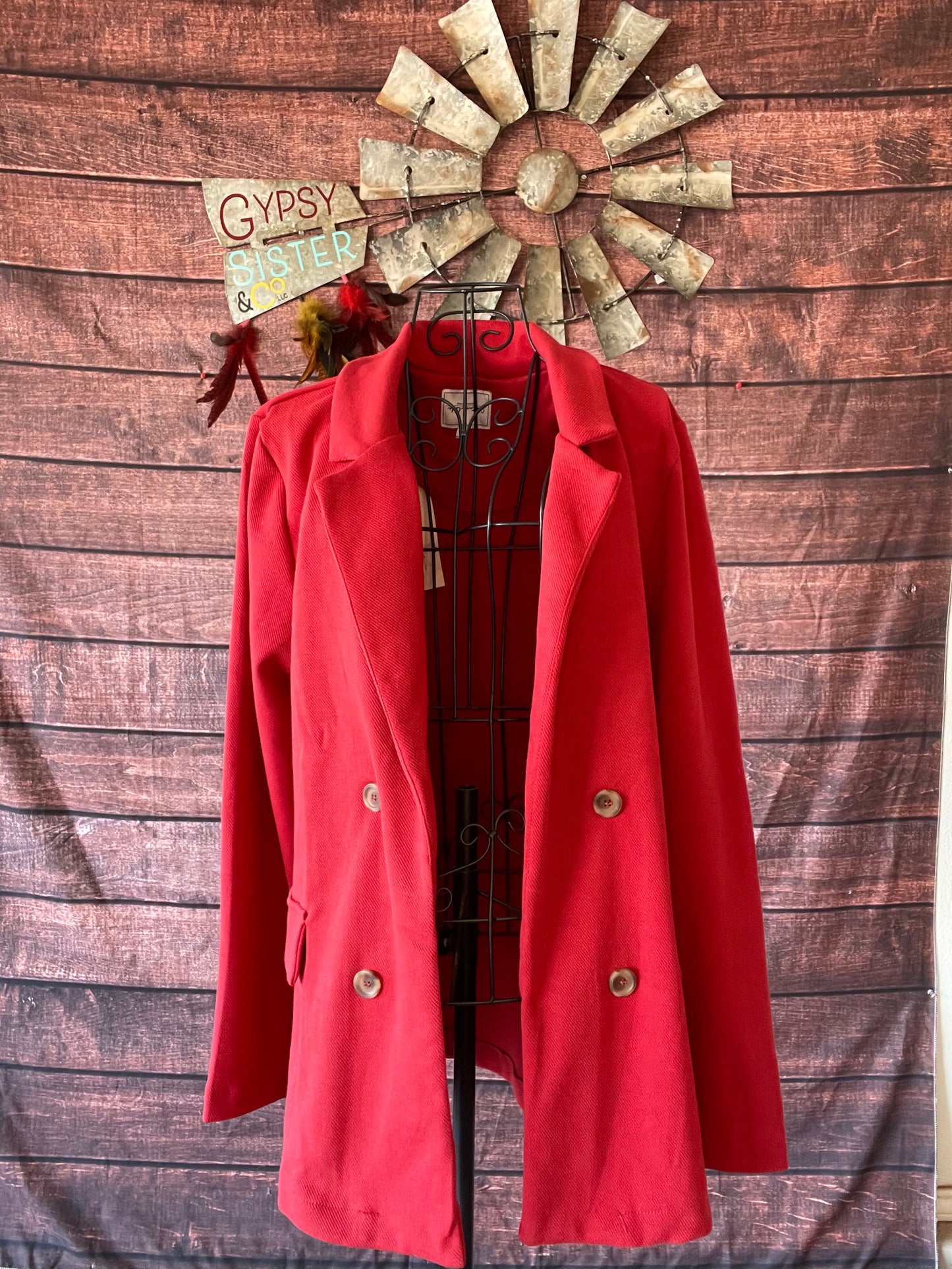 Ribbed cotton blazer in Queen Red on a mannequin