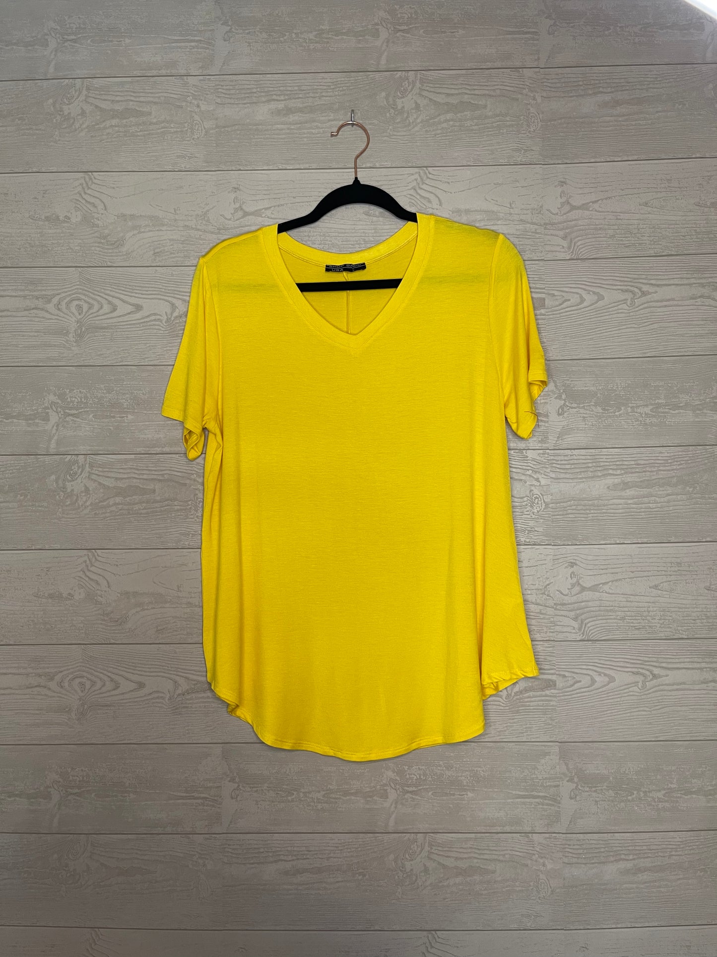 Yellow v-neck t-shirt