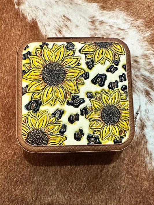 Faux leather with sunflower and cheetah detailing travel jewelry box 