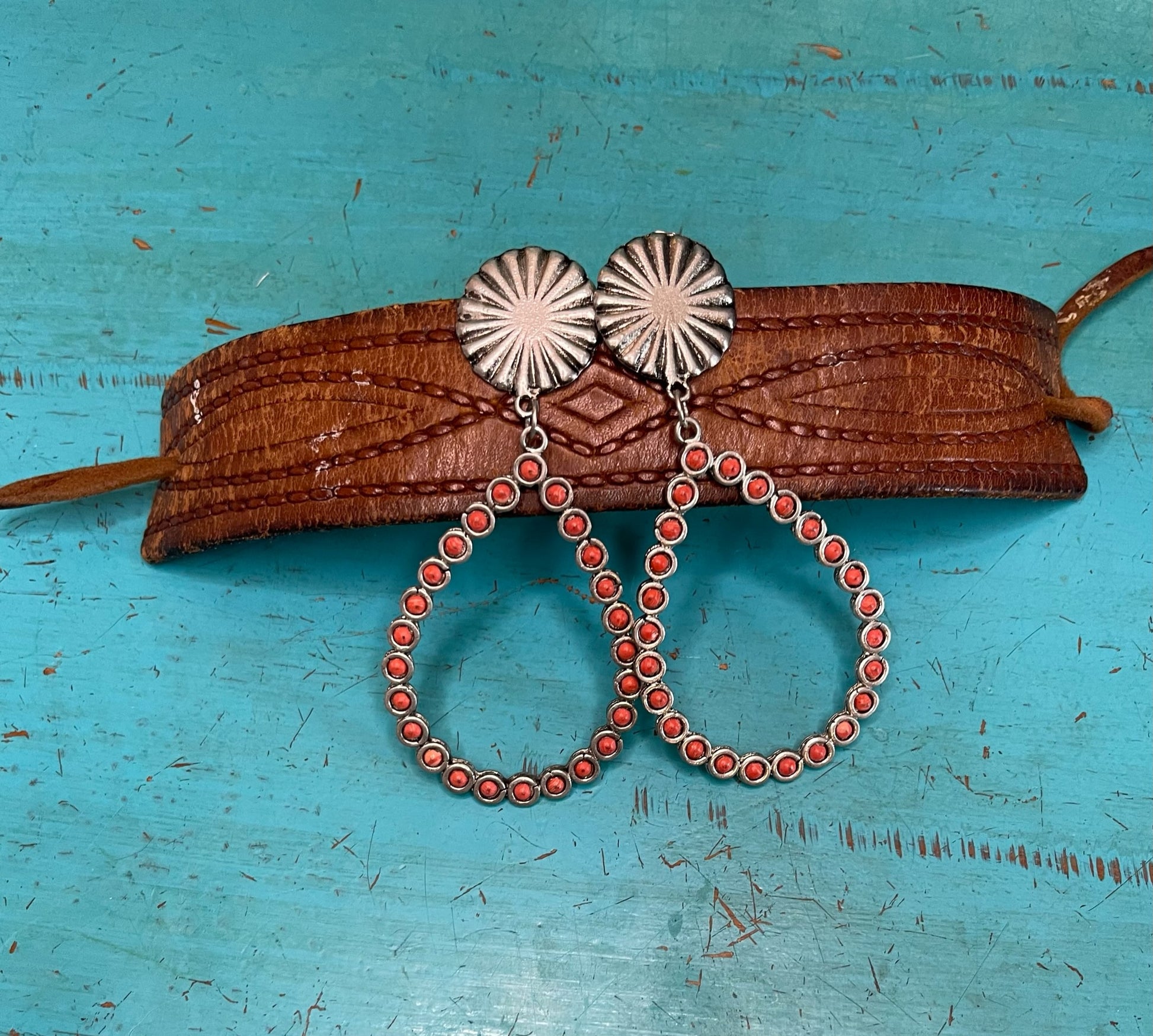 Coral studded with silver concho earring 